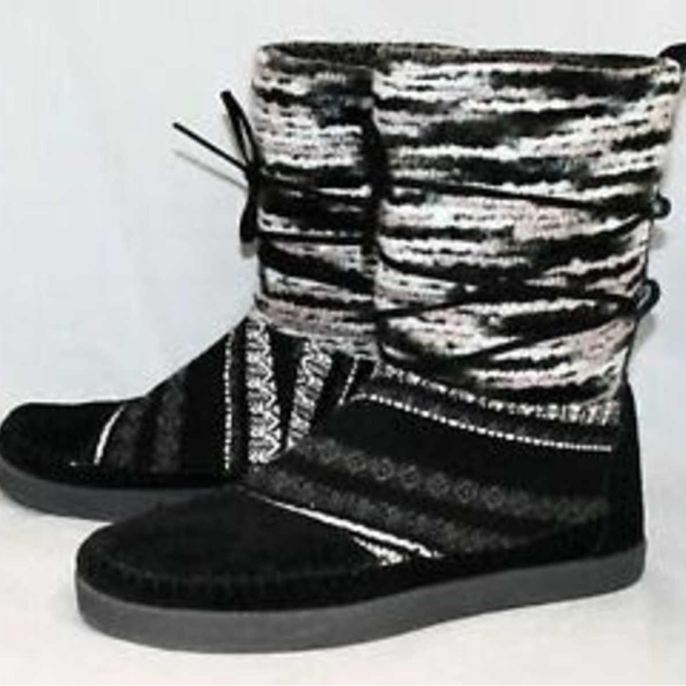 10 New TOMS Nepal Boots